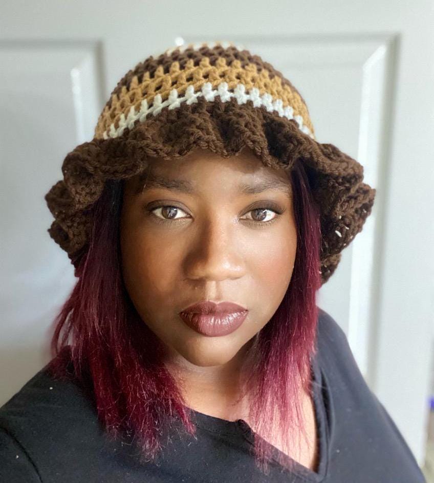 Digital Crochet Pattern – Boho Chic Ruffle Summer Bucket Hat