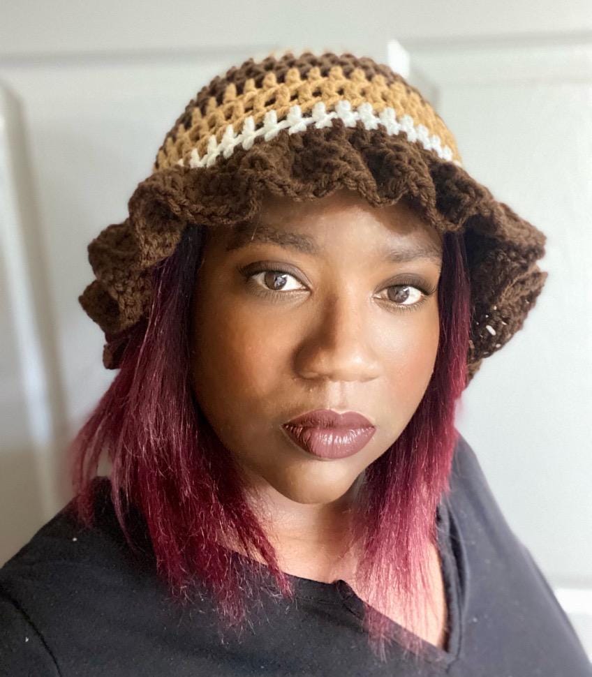 Digital Crochet Pattern – Boho Chic Ruffle Summer Bucket Hat