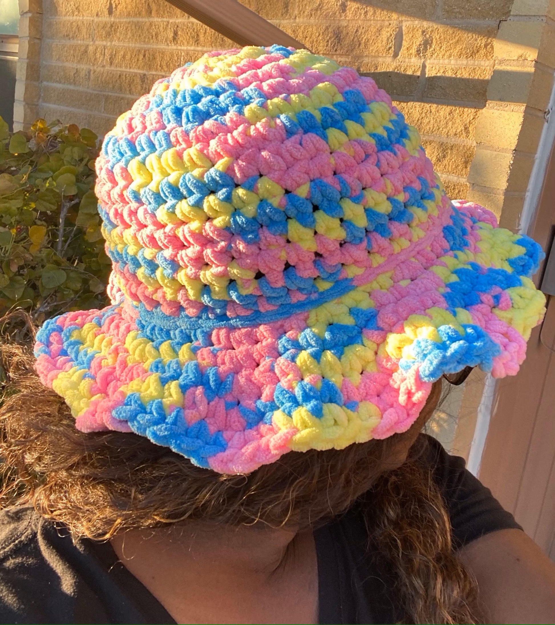 Digital Crochet Pattern PDF – Women’s Boho Ruffle Bucket Hat